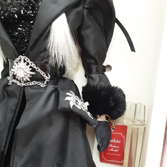 Barbie Fashion Model Collection Russia Verushka Doll - Picture 6 of 16